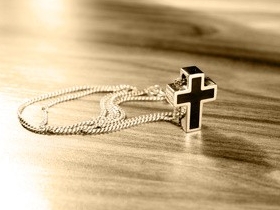 Was ist die Bedeutung vom Kreuz Schmuck?