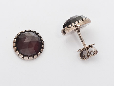 Ohrstecker Granat 925