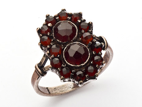 Goettgen Ring Granat 925