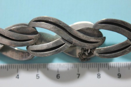 Silberarmband (1).JPG