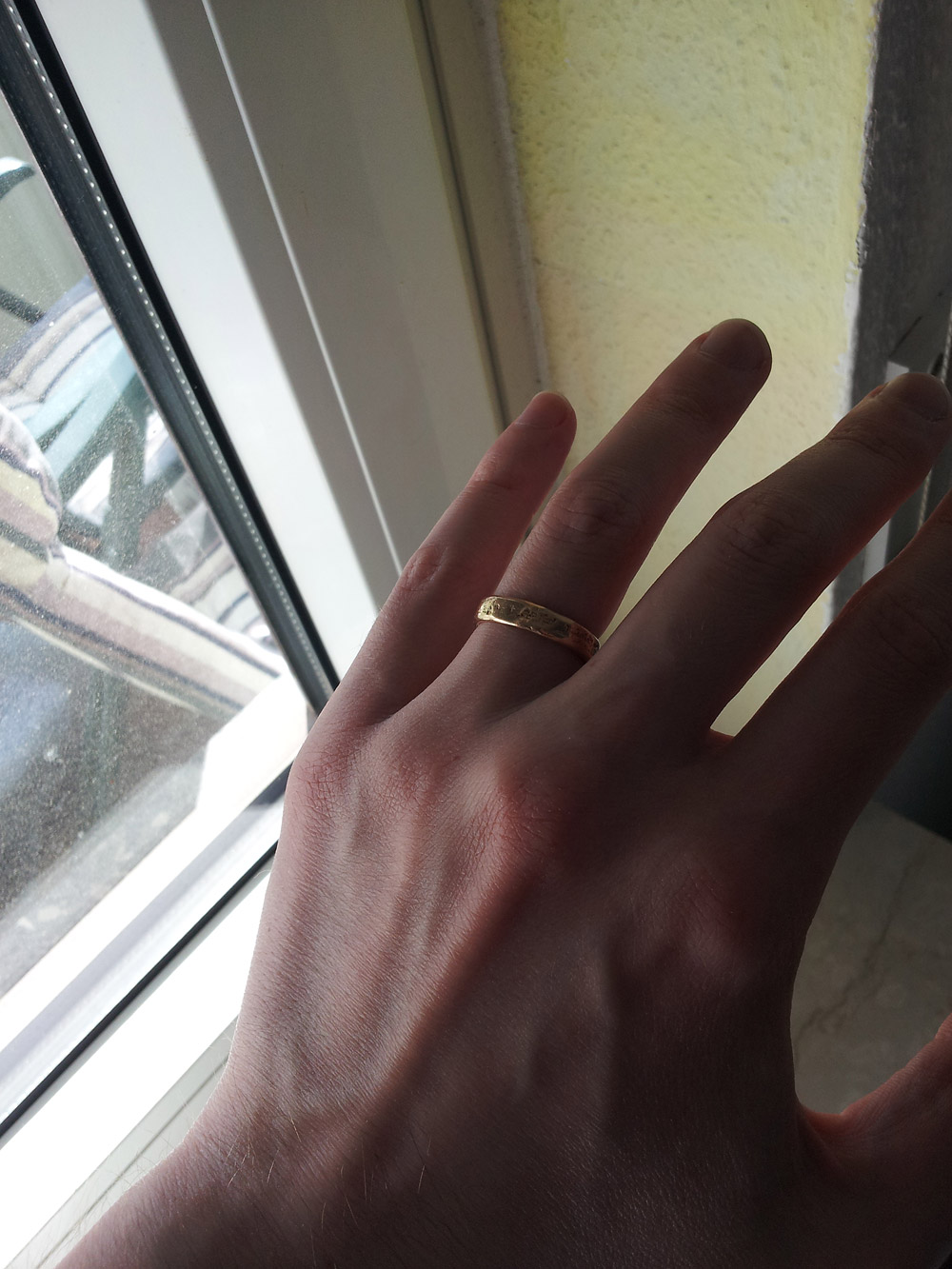 Goldring Etwas Zu Eng Schmuckforum Wissen Rund Um Schmuck