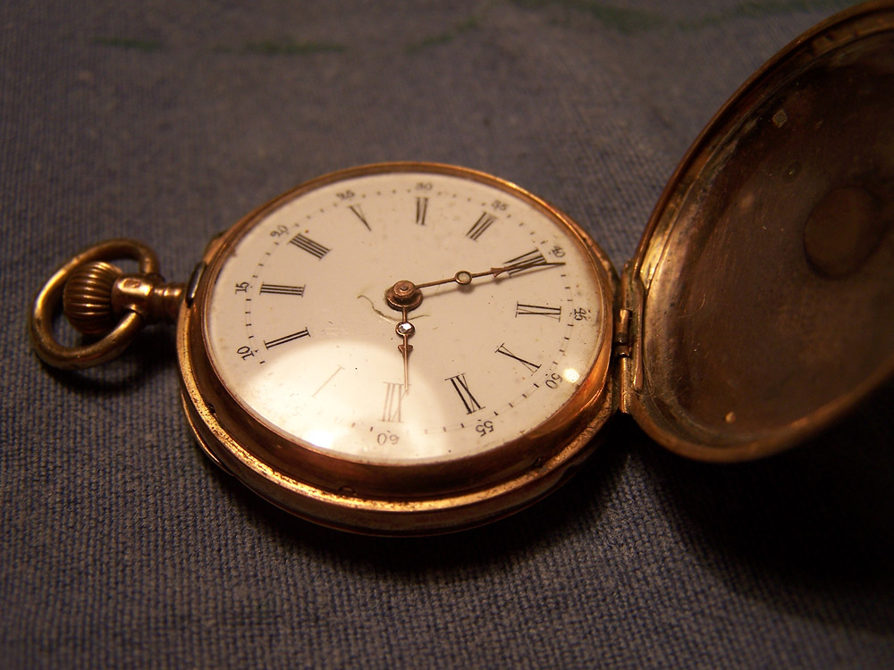 Altes Erbstuck Wer Weiss Mehr Schmuckforum Wissen Rund Um Schmuck