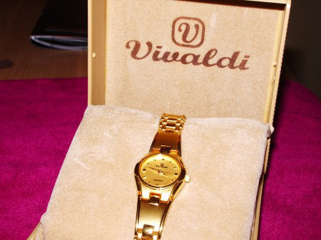 Vivaldi 24k gold plated outlet