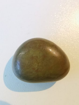 Was ist das für ein grüner Stein?