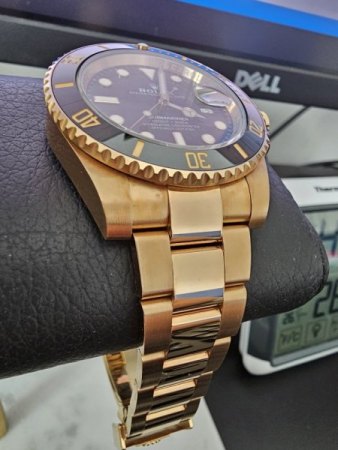 Angelaufenes bzw. fleckiges Gold bei mehreren ROLEX Uhren