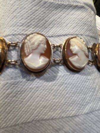 Camee Armband 14 K