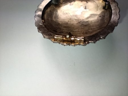 Brosche Nadel ersetzen