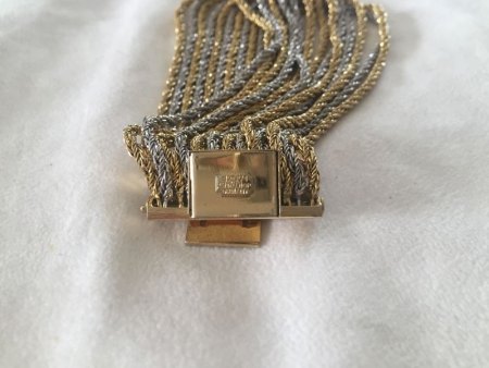 Vintage? Armband von Dior, verkauft sich sowas?