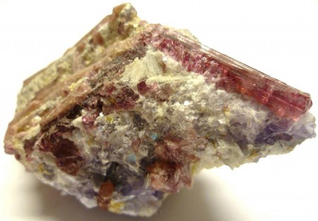 Mineralstufe Turmalin rosa.JPG