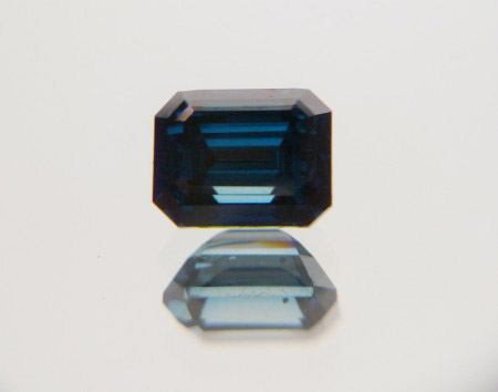 Diamant behandelt Petrol Blue 1,13ct  Octagon Emerald Cut.JPG