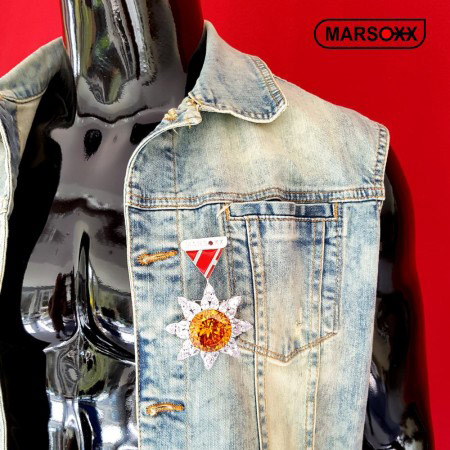 marsoxx-honorcitrin-schmuckorden-zirkonia-herrenschmuck-jeans-biker.jpg