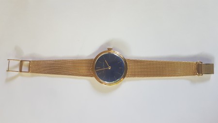 Erbstück International Watch Co Schaffhausen in Gold mit blauem Ziffernblatt