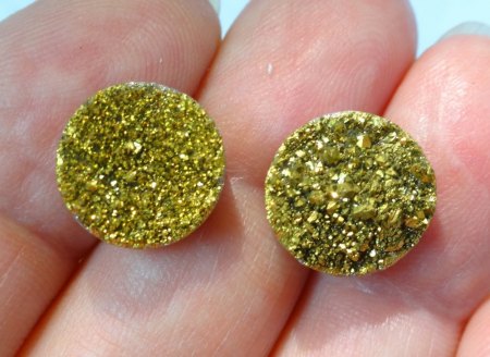 2 RUNDE PYRIT-SCHEIBEN aus Goldschmiede zu verkaufen