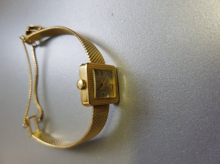 alte Tissot Damenuhr aus Gold (Nachlass)