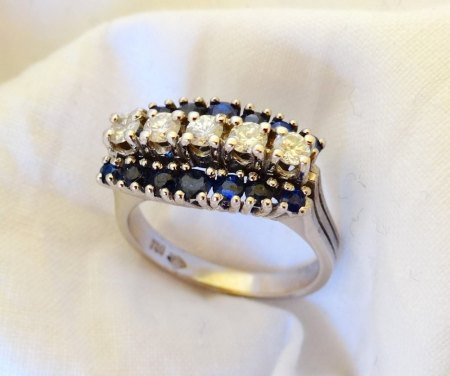 Diamant-Saphir Ring zu verkaufen