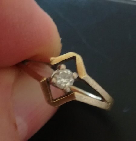 Welchen Wert hat dieser Gold Diamantring?