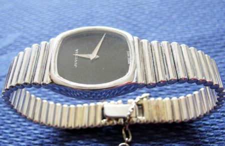 Was ist diese Juvenia Uhr wert ? Uhrband massives Weißgold, 18 ct.,