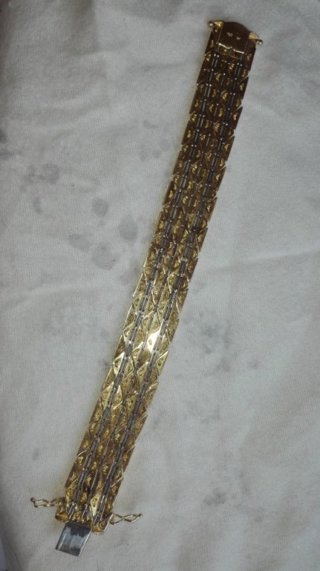 Gold Armband ???