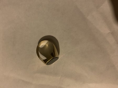 Kann mir jemand etwas über diesen ring sagen?