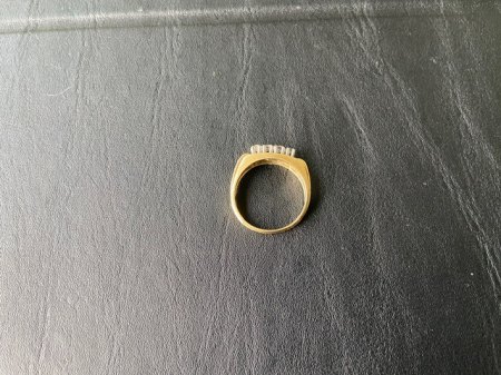 Ring 585 Gold mit 4 Steinen