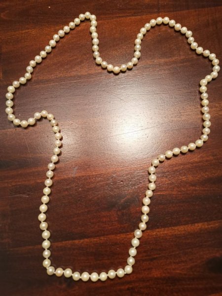Bitte um Bewertung (Wert + Perlenart) einer Perlenkette rund geschlossen ohne Verschluss
