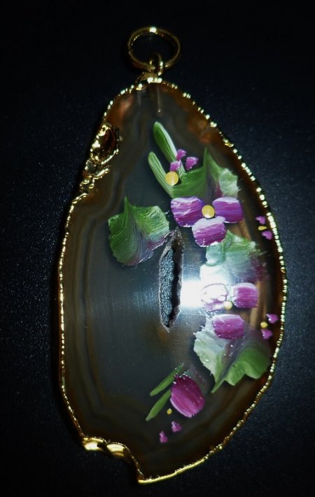 [B] Unikat: kristallisierter Achatanhänger 45x26x3mm handbemalt - florales Motiv
