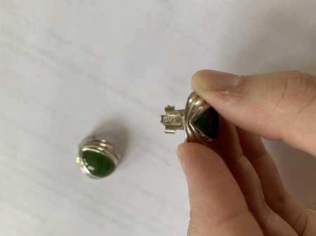 Ohrclips Silberschmuck mit grünem Stein