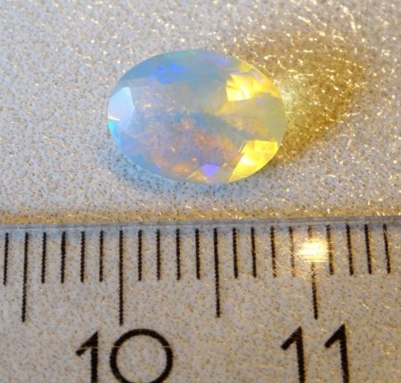Welo Opal - oval facettiert - 1,2 Carat aus Goldschmiede zu verkaufen (3)