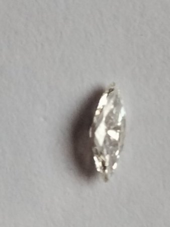 Verkaufe Diamant im Navetteschliff 0,22ct. River E VS2
