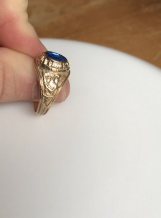 10k graduation ring - Bitte um Wertschätzung