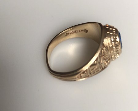 10k graduation ring - Bitte um Wertschätzung