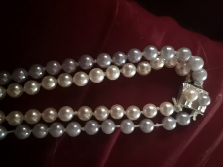 Omas Perlenkette