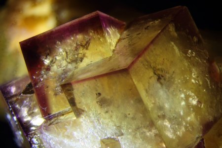 Mikroskop für Mineralien und Edelsteine