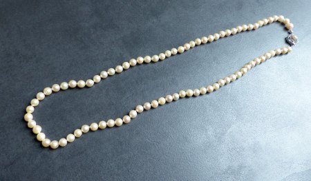 Perlenkette mit Silberverschluss