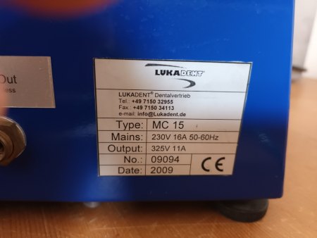 Verkaufe LUKADENT (Indutherm) MC15 Vakuum-Druckgussgerät incl. Wasserkühlung, Oil-Less Piston Vakuum-Pumpe 7000€