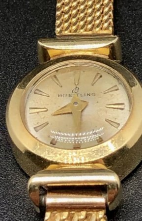 Seltene Uhr / echte Breitling ?