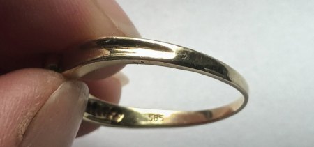 Schätzung schlichter Ring 585er Gold mit Diamant