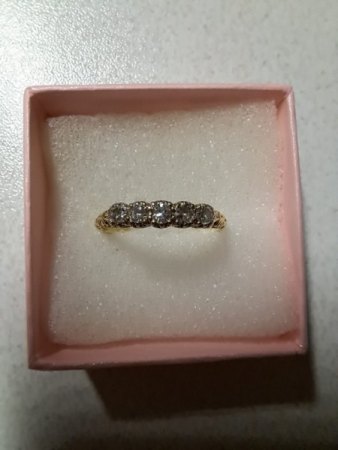 Welcher Wert hat dieser Ring?