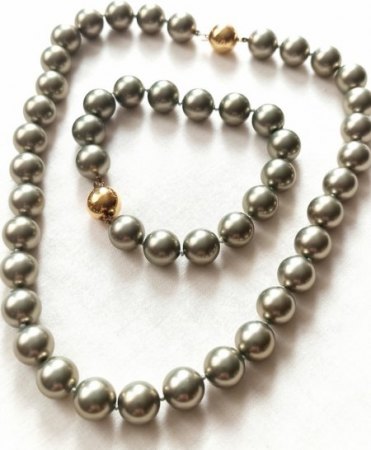 Tahiti Perlen Schmuck Set mit Gold Schließe